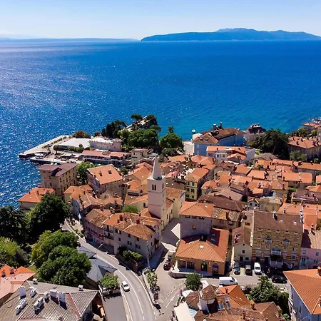 아파트 Lovely In With Wifi