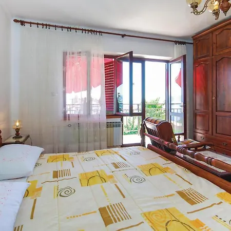 Front In Appartement Lovran