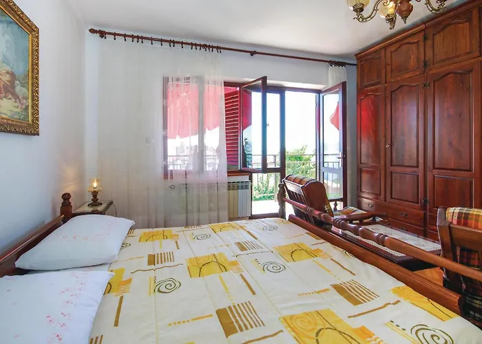 Lovely In With Wifi Apartment Lovran